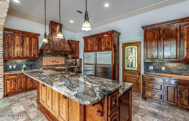 102 Bridgewater Crossing, Ridgeland, MS 39157
