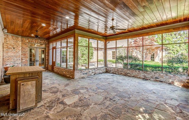 102 Bridgewater Crossing, Ridgeland, MS 39157