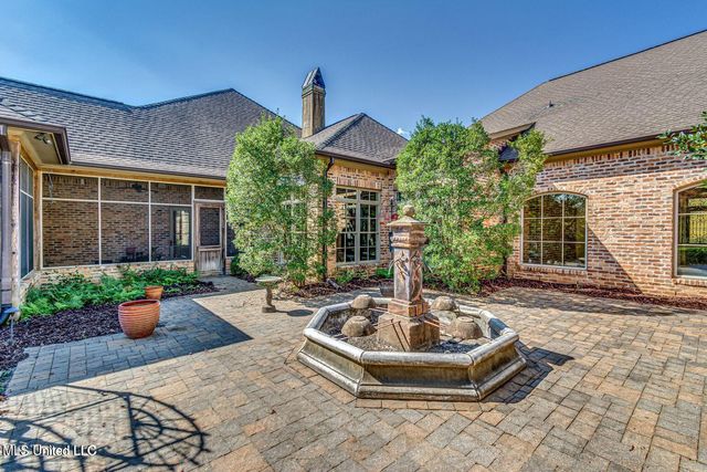 102 Bridgewater Crossing, Ridgeland, MS 39157