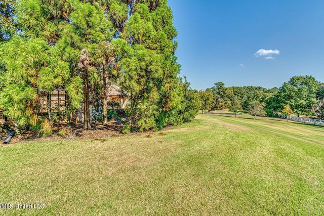 102 Bridgewater Crossing, Ridgeland, MS 39157