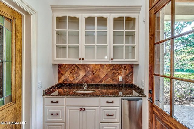 102 Bridgewater Crossing, Ridgeland, MS 39157