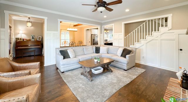 908 Rhodes Street, Hartselle, AL 35640