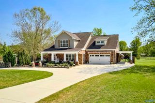 908 Rhodes Street, Hartselle, AL 35640