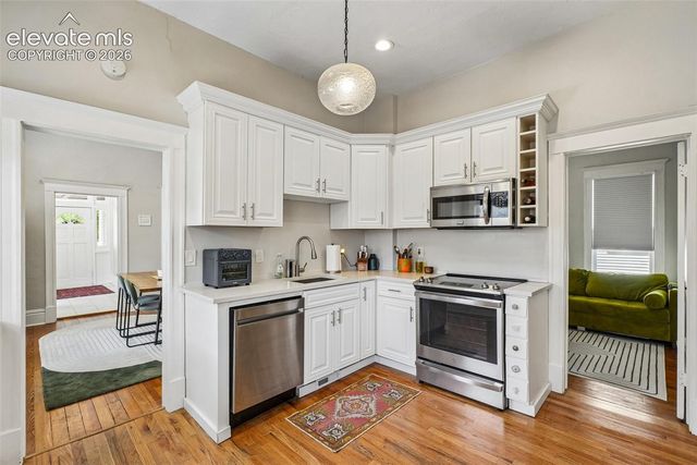 2118 W Colorado Avenue, Colorado Springs, CO 80904