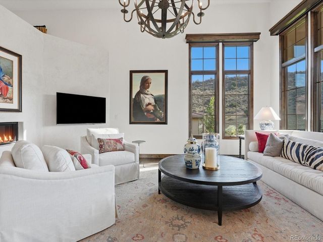 8018 Donatello Court, Littleton, CO 80125