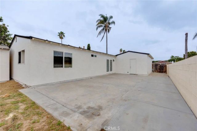 960 Twining Avenue, San Diego, CA 92154
