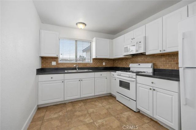 960 Twining Avenue, San Diego, CA 92154