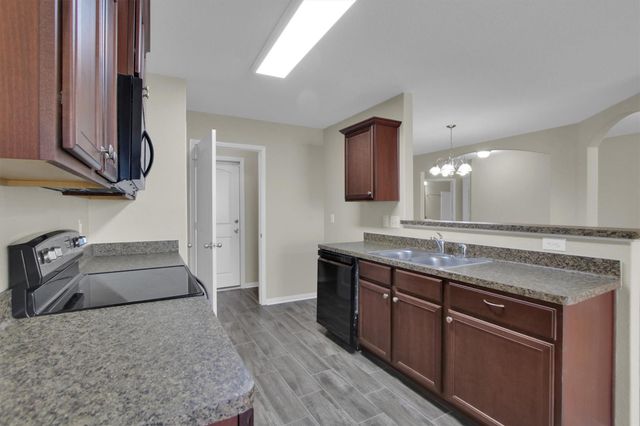 12302 Wavecrest Road, Texas City, TX 77568