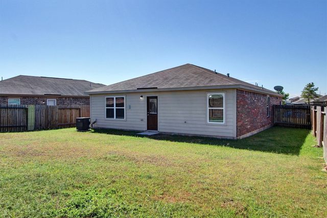 12302 Wavecrest Road, Texas City, TX 77568