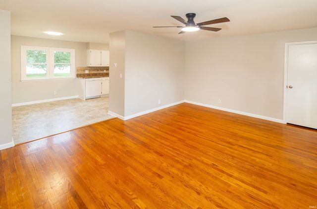 542 E Adams Avenue, Chandler, IN 47610
