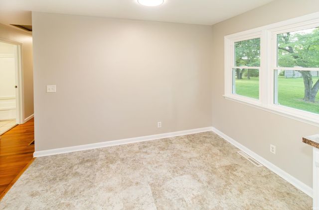 542 E Adams Avenue, Chandler, IN 47610