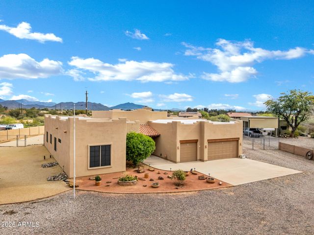 35219 N 10TH Street, Phoenix, AZ 85086