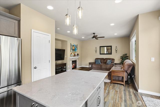 6415 128 Place SE, Snohomish, WA 98296