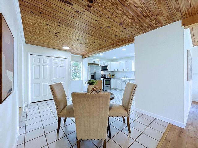 11008 BROWNING ROAD, Lithia, FL 33547