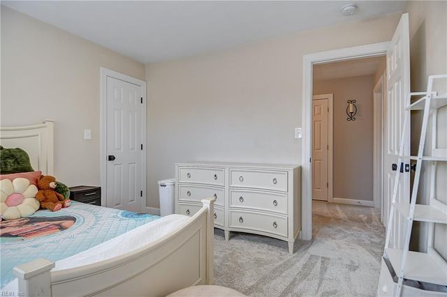 5304 Balfor DR, Virginia Beach, VA 23464