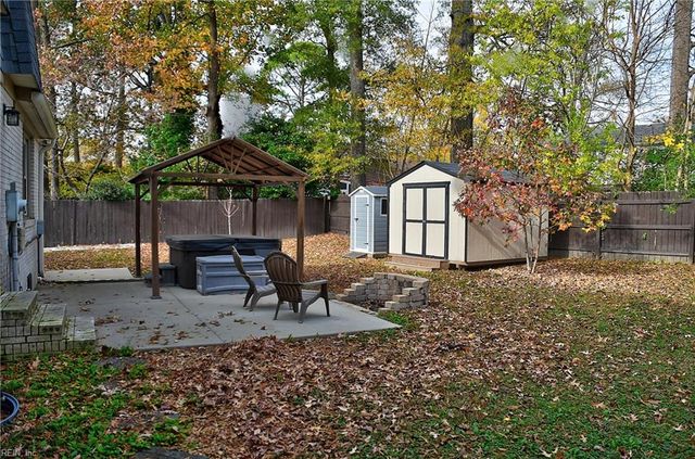 5304 Balfor DR, Virginia Beach, VA 23464