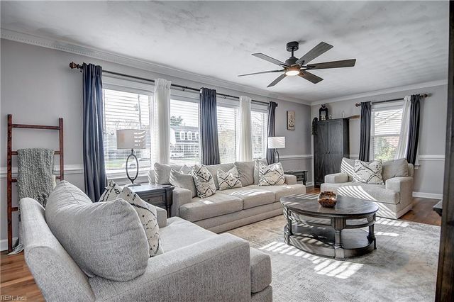 5304 Balfor DR, Virginia Beach, VA 23464