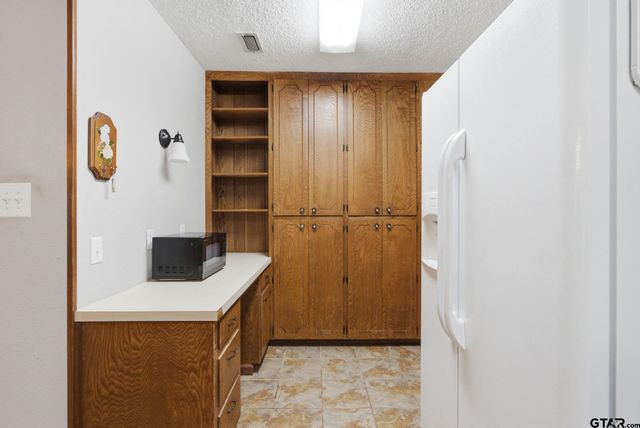 546 Woodside Drive, Hideaway, TX 75771