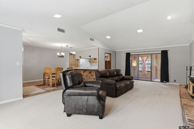 546 Woodside Drive, Hideaway, TX 75771