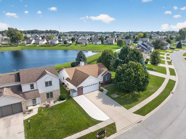 12432 Wandering Way, Fort Wayne, IN 46818