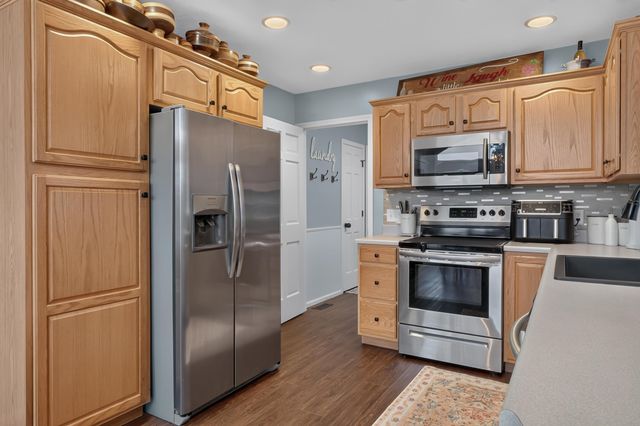 12432 Wandering Way, Fort Wayne, IN 46818