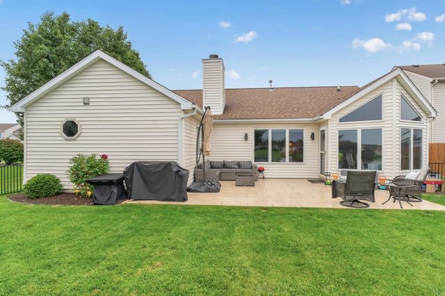 12432 Wandering Way, Fort Wayne, IN 46818