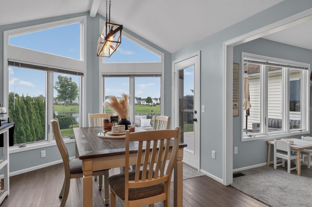 12432 Wandering Way, Fort Wayne, IN 46818