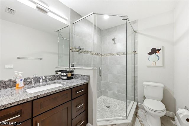 6104 Waterway Bay DR, Fort Myers, FL 33908