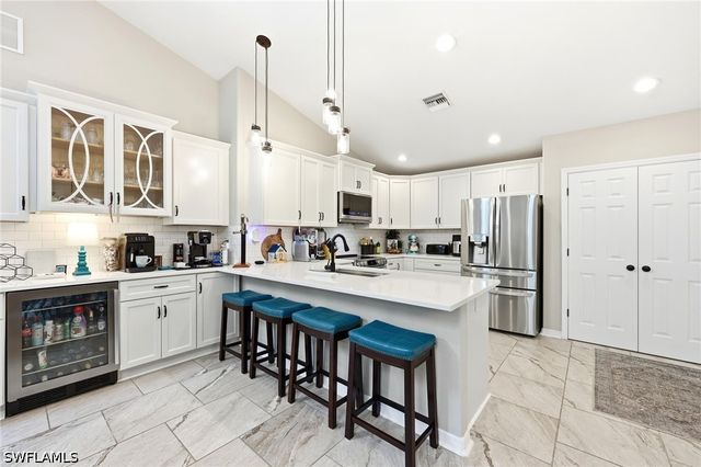 6104 Waterway Bay DR, Fort Myers, FL 33908