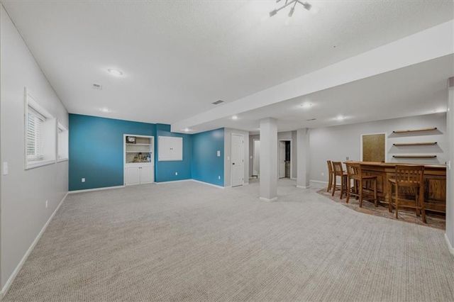 5709 W 147th Place, Overland Park, KS 66223