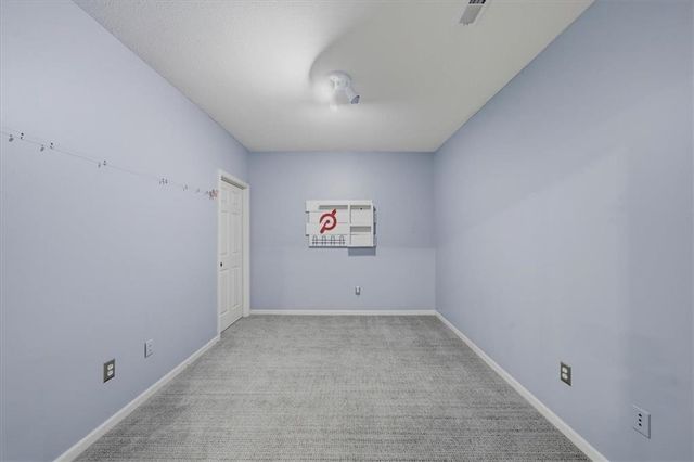 5709 W 147th Place, Overland Park, KS 66223