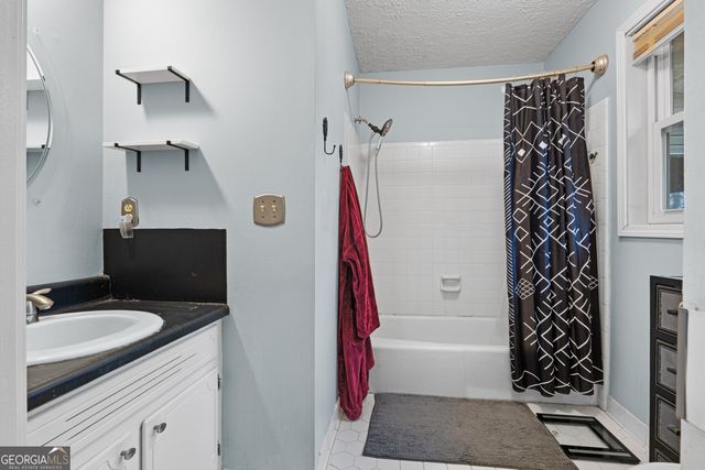 861 Bonner Road, Carrollton, GA 30117