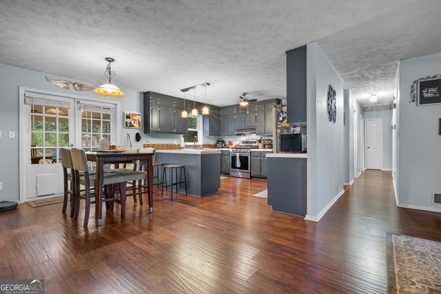 861 Bonner Road, Carrollton, GA 30117