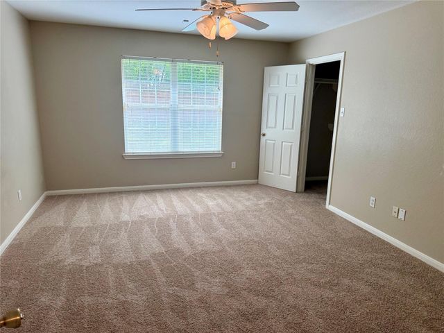 2311 24th Street N, Texas City, TX 77590