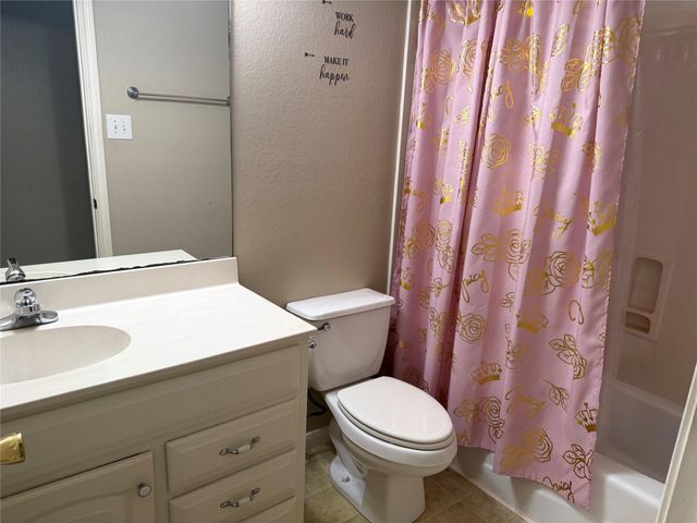 2311 24th Street N, Texas City, TX 77590