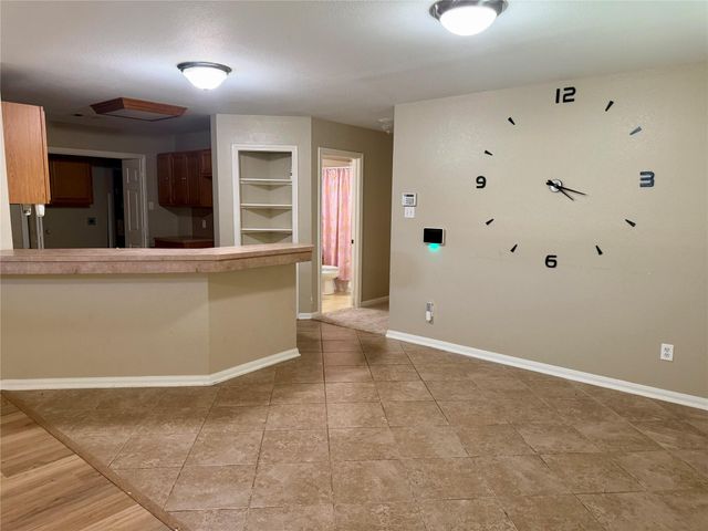 2311 24th Street N, Texas City, TX 77590