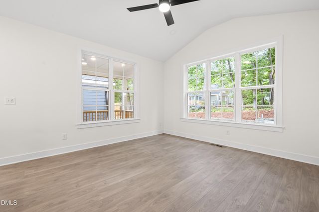 712 Grayhaven Place, Raleigh, NC 27606