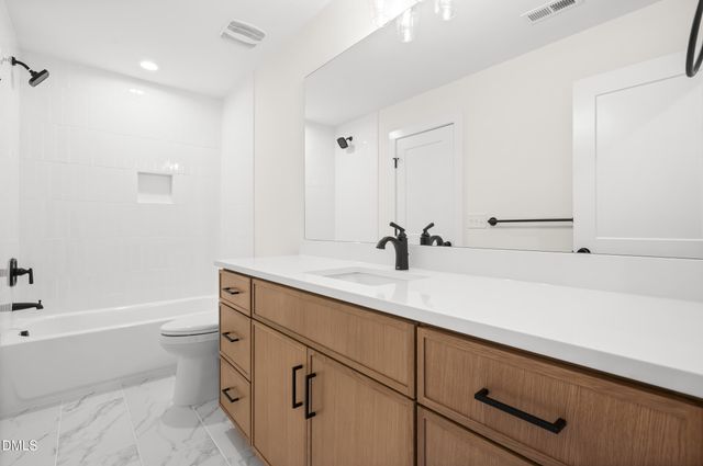 712 Grayhaven Place, Raleigh, NC 27606