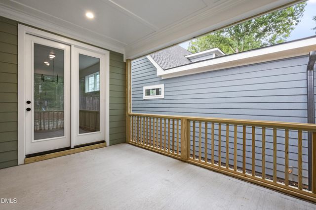 712 Grayhaven Place, Raleigh, NC 27606