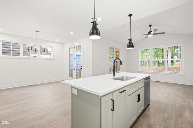 712 Grayhaven Place, Raleigh, NC 27606