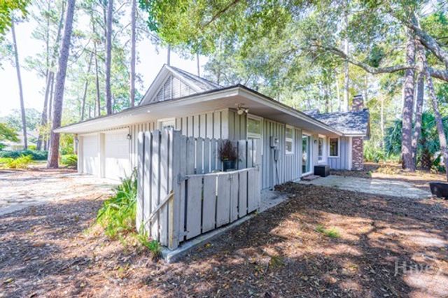 20 Wesley Crossing, Savannah, GA 31411