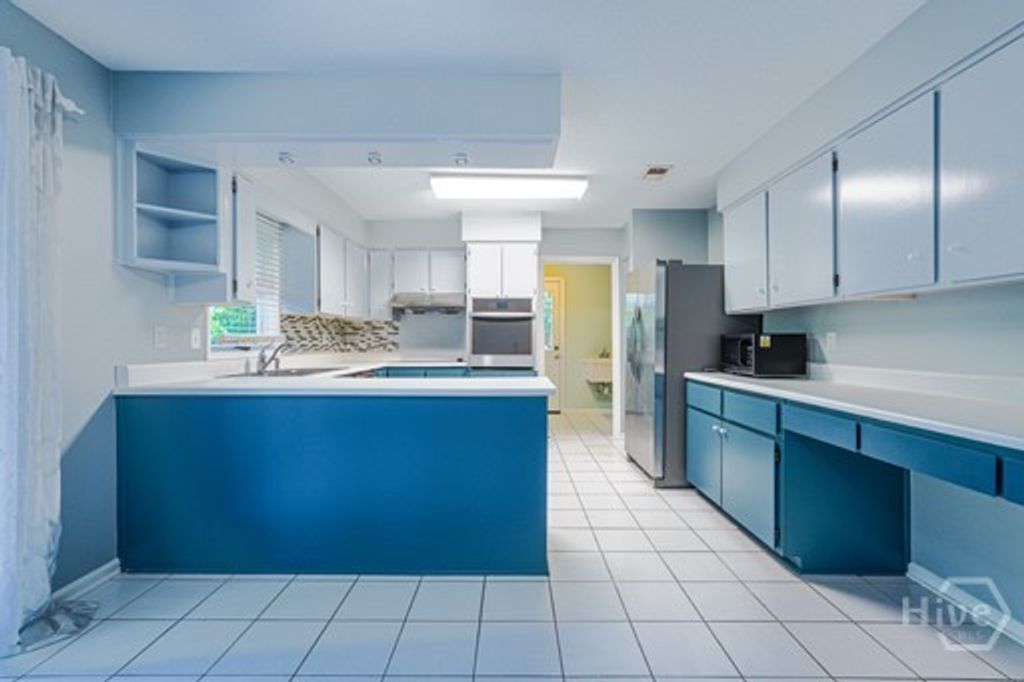 Image 11 of property listing at 20 Wesley Crossing, Savannah, GA 31411