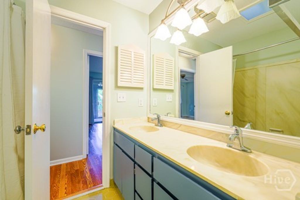 Image 31 of property listing at 20 Wesley Crossing, Savannah, GA 31411