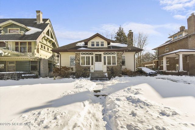 5 Birckhead Place, Toledo, OH 43608