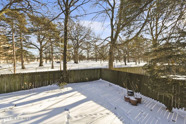 5 Birckhead Place, Toledo, OH 43608