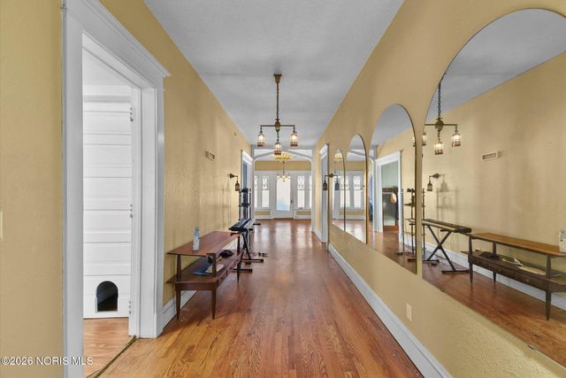 5 Birckhead Place, Toledo, OH 43608