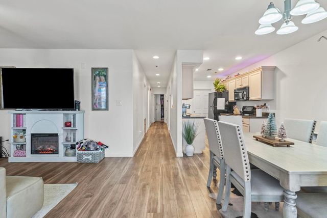 857 Malabu Drive 6001, Lexington, KY 40502