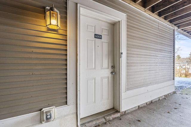 857 Malabu Drive 6001, Lexington, KY 40502