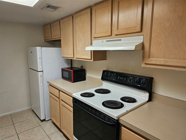 5400 26TH STREET W E80, Bradenton, FL 34207