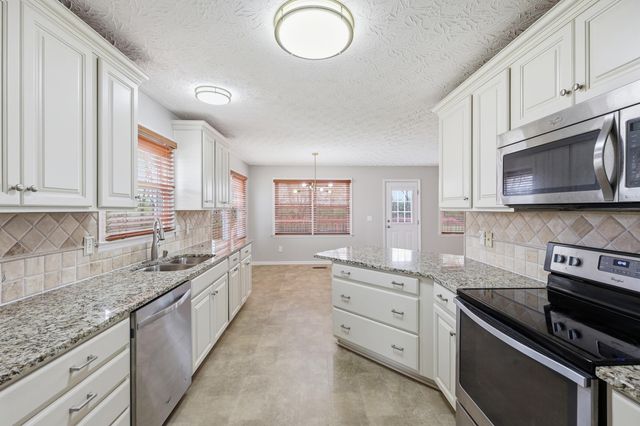 833 Isaac Shelby Circle, Frankfort, KY 40601